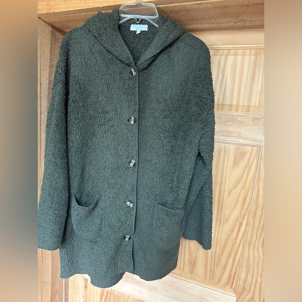 Button front Fuzzy jacket